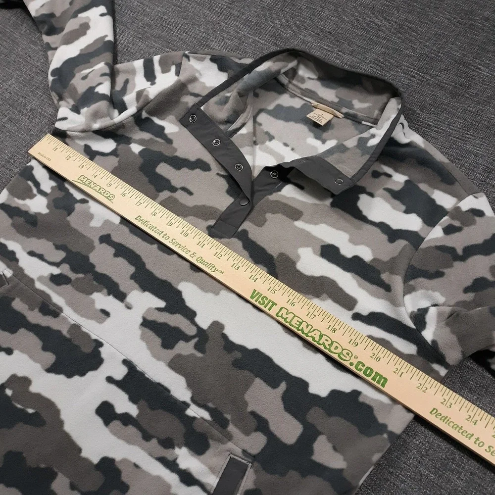 Duluth Pullover Sweater Men Size L Camouflage Snap Buttons Outdoor Fleece Gray